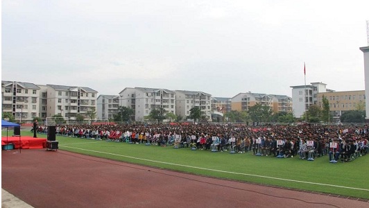 成都市技师学院学费一年(成都市技师学院是大专还是中专)